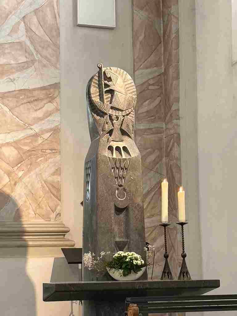 Adelheidis_Kirche_1 (c) S.L.