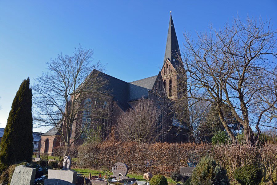 Die Pfarrkirche Sankt Mariä Heimsuchung Hennef- Rott (c) Dr. Ludwig Elsing